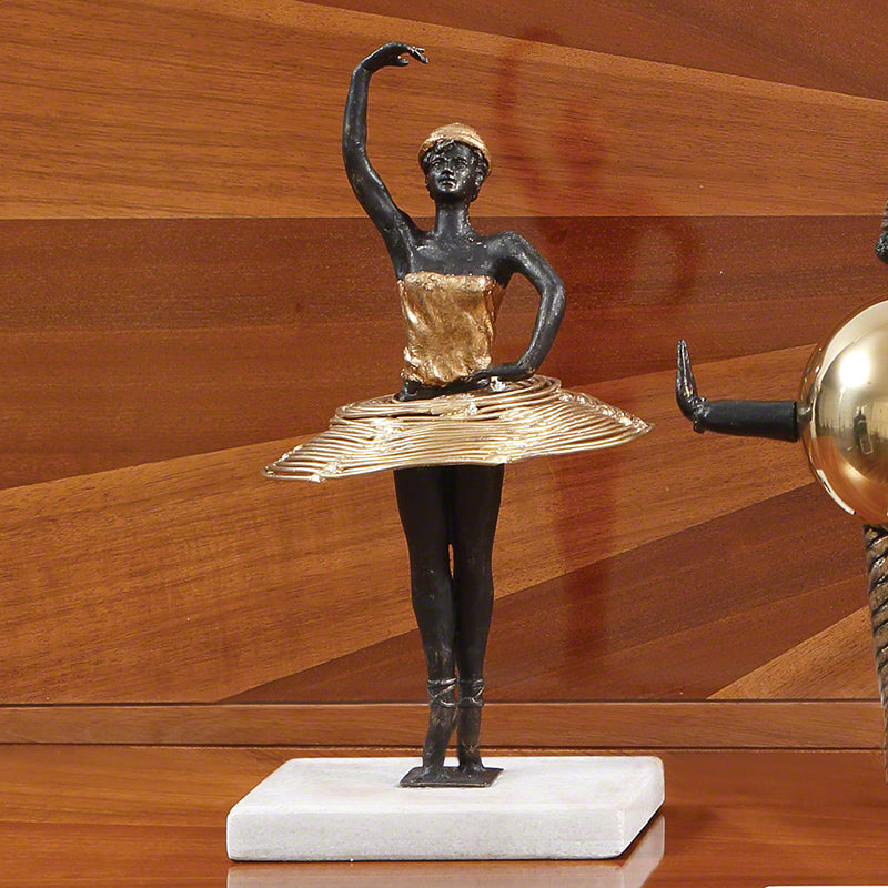 Bauhaus Pirouette
