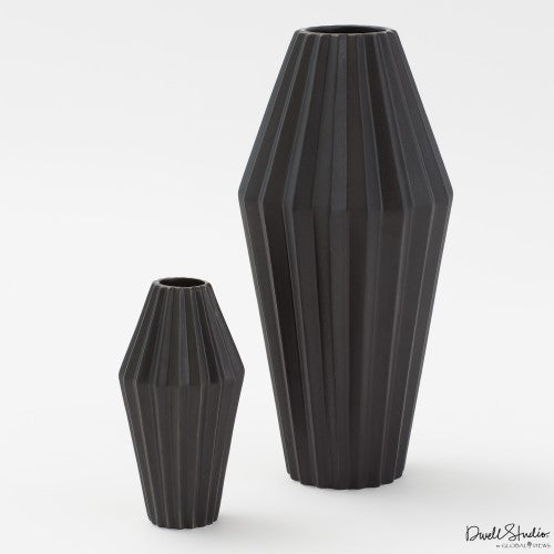 Milos Vase-Matte Black Large and Small