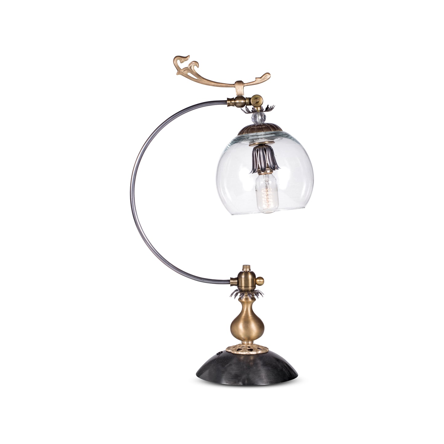 Verve desk lamp